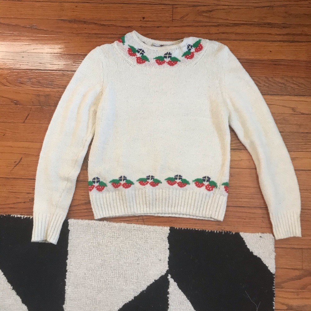 Vintage strawberry knit sweater